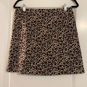 Women’s Loft Leopard Skirt Size 8 Petite